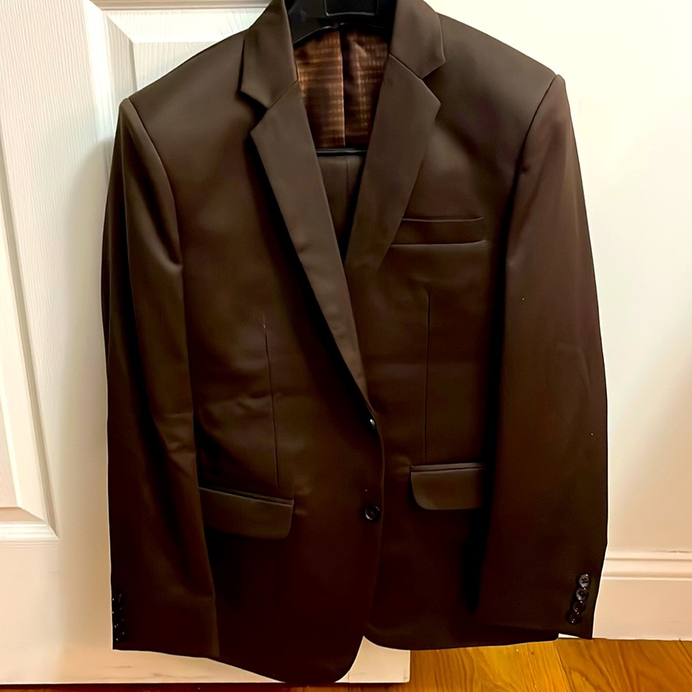 2 piece suit (blazer with pants)